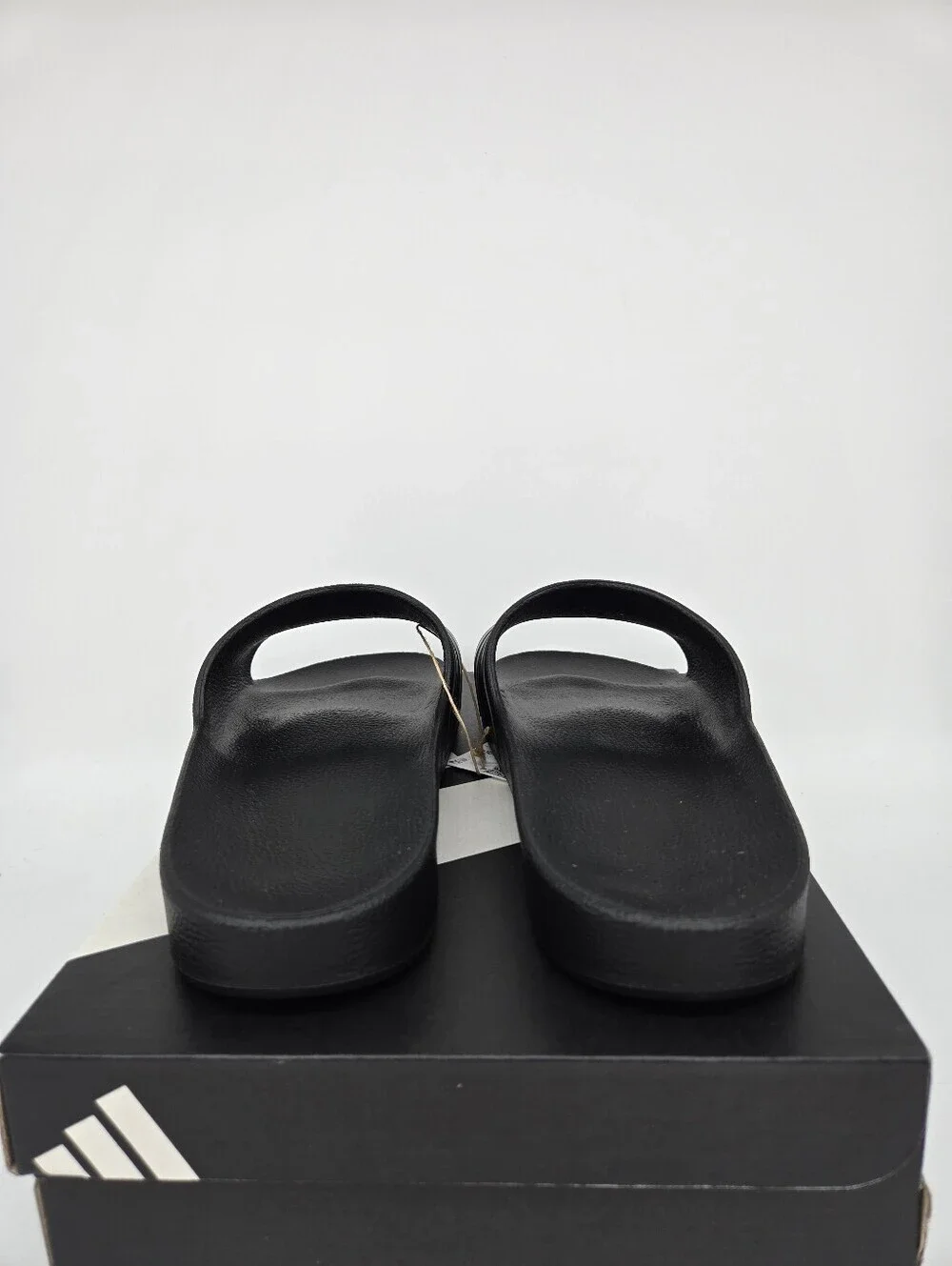 Adilette Men's Aqua Slides F35550 Triple Core Black Shoes Size 13